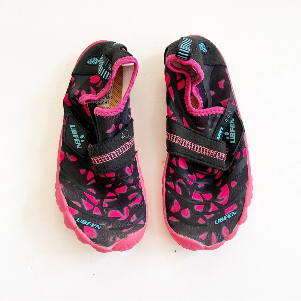 Ubfen Kids Water Shoes - Black and Pink 38 big kids 7
